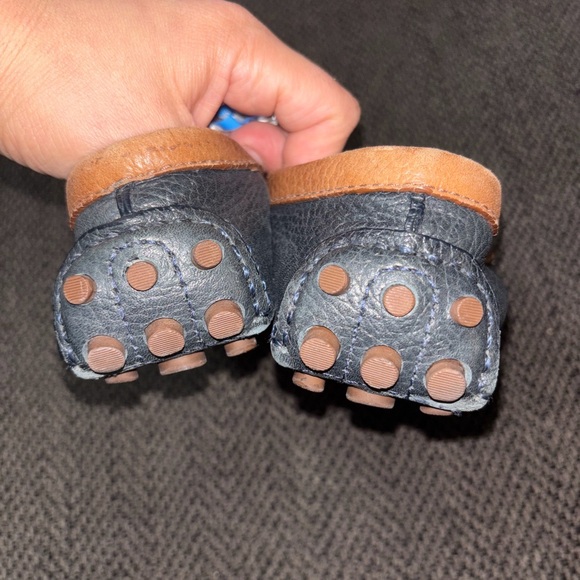 Tory Burch Black and Brown Leather Loafers - Picture 3 of 7